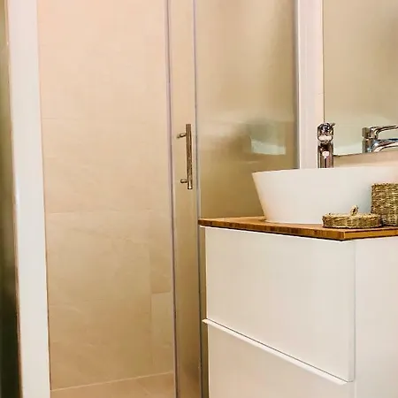 The L Place By Right Place